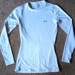 Under Armour Cold Gear long sleeve shirt Women's Small